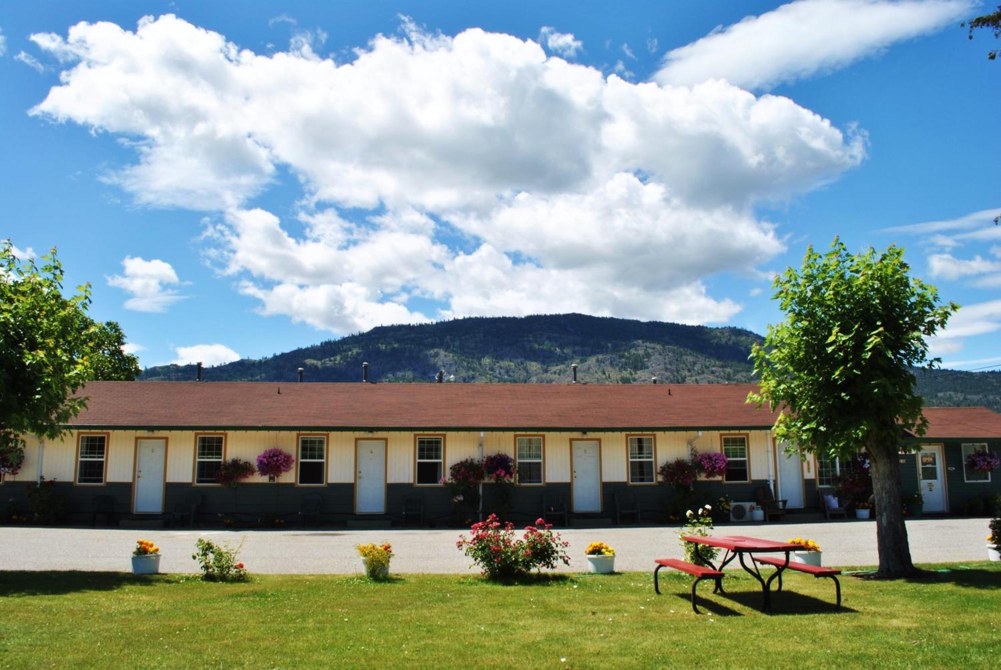 Boundary Motel Osoyoos Exteriör bild