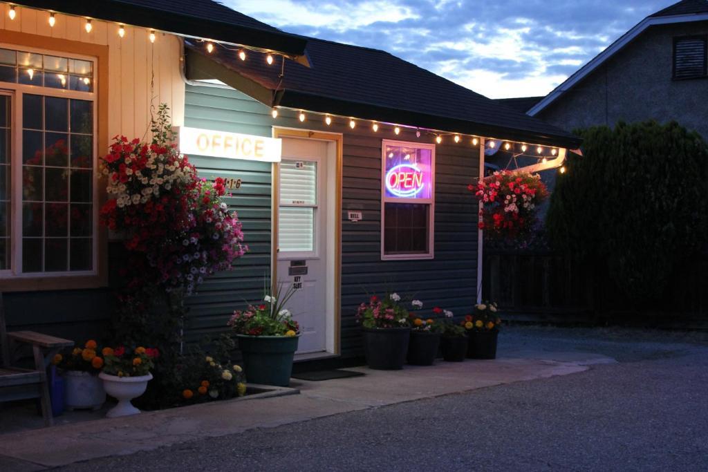 Boundary Motel Osoyoos Exteriör bild